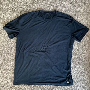 Vuori Men’s Navy Tee - xxl
